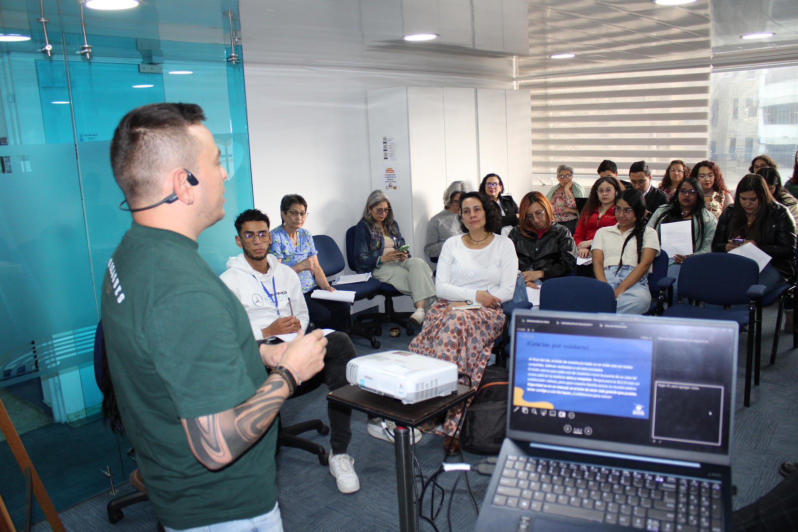 Espacio de trabajo y escucha